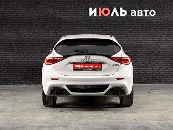 Infiniti Q30 с пробегом 2018 года, цена 2 865 000 рублей, 27280 км, хэтчбек, Автокод Объявления