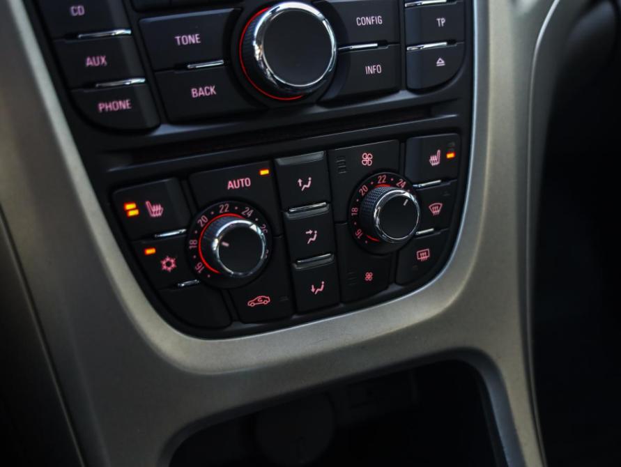 Opel Astra J Санкт-Петербург  - изображение 17