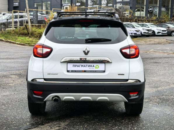 Renault Kaptur I с пробегом 2019 года, цена 1 299 000 рублей, 215500 км, внедорожник, Автокод Объявления