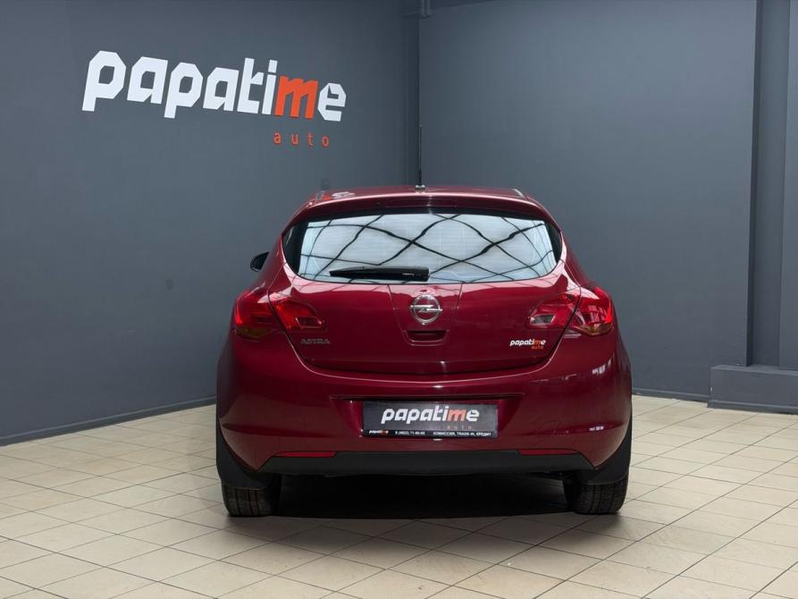 Opel Astra J Тверь  - изображение 4