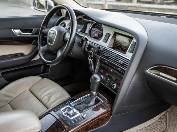 Audi A6 allroad II (C6) Рестайлинг с пробегом 2010 года, цена 1 528 000 рублей, 157934 км, универсал, Автокод Объявления
