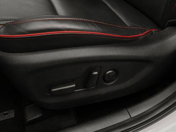 Kia Sportage IV Рестайлинг с пробегом 2019 года, цена 2 860 000 рублей, 60824 км, внедорожник, Автокод Объявления