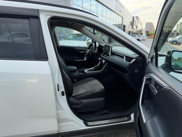 Toyota RAV4 V (XA50) с пробегом 2020 года, цена 3 350 000 рублей, 68723 км, внедорожник, Автокод Объявления