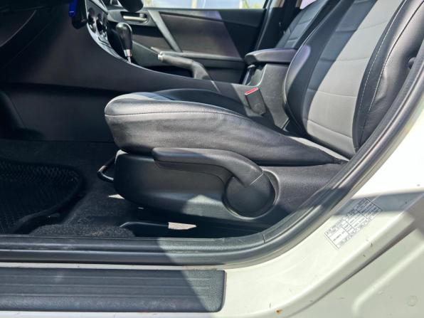 Mazda 3 II (BL) Рестайлинг с пробегом 2011 года, цена 880 000 рублей, 179081 км, седан, Автокод Объявления