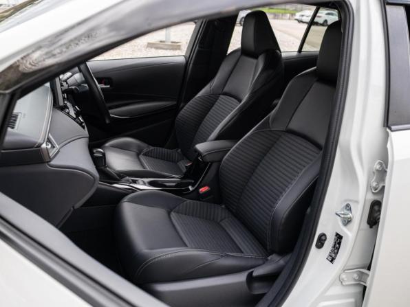 Toyota Corolla XII (E210) с пробегом 2020 года, цена 2 030 000 рублей, 56663 км, универсал, Автокод Объявления