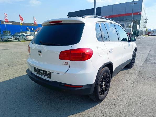 Volkswagen Tiguan I Рестайлинг с пробегом 2012 года, цена 1 094 995 рублей, 171760 км, внедорожник, Автокод Объявления