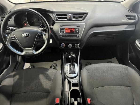 Kia Rio III Рестайлинг с пробегом 2017 года, цена 1 004 000 рублей, 166870 км, седан, Автокод Объявления