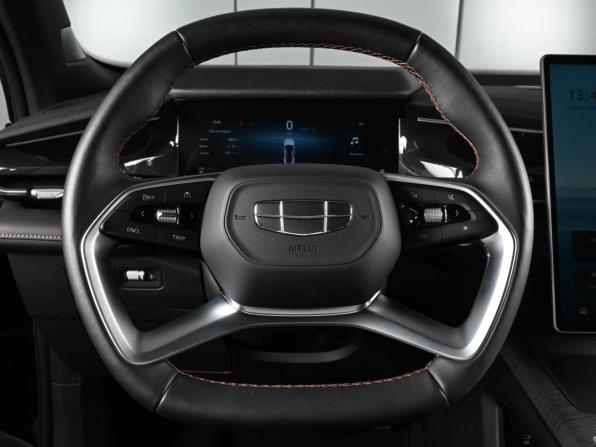 Geely Preface I с пробегом 2024 года, цена 2 599 000 рублей, 32104 км, седан, Автокод Объявления