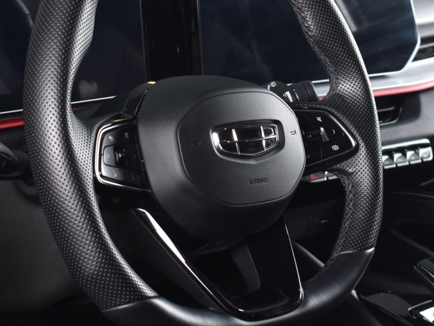 Geely Coolray I Рестайлинг Кемерово  - изображение 9