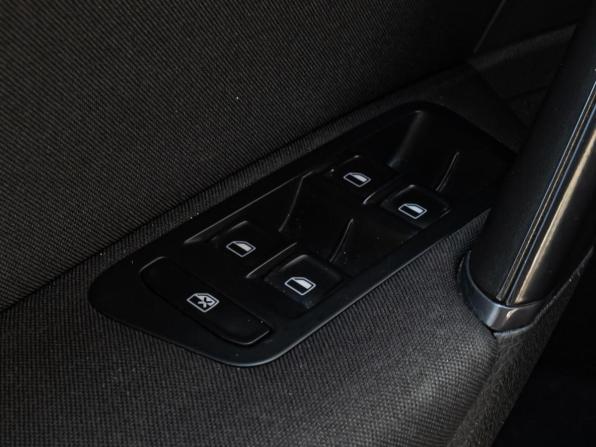 Volkswagen Golf VII с пробегом 2012 года, цена 1 068 000 рублей, 226638 км, хэтчбек, Автокод Объявления
