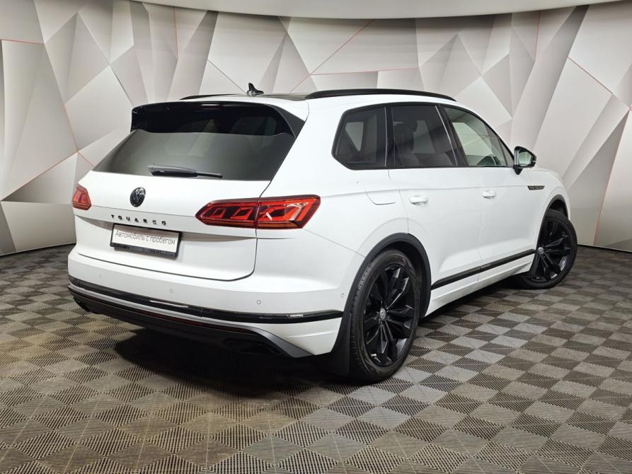 Volkswagen Touareg III Москва  - изображение 2