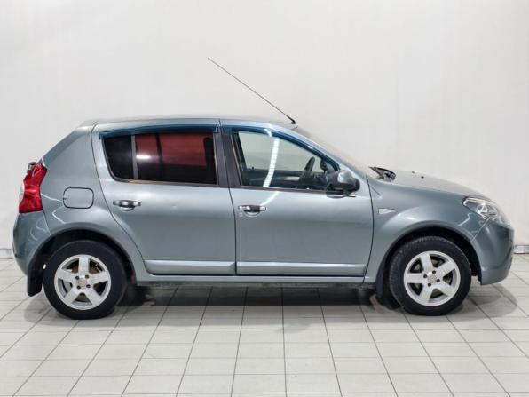Renault Sandero I с пробегом 2010 года, цена 457 000 рублей, 196991 км, хэтчбек, Автокод Объявления