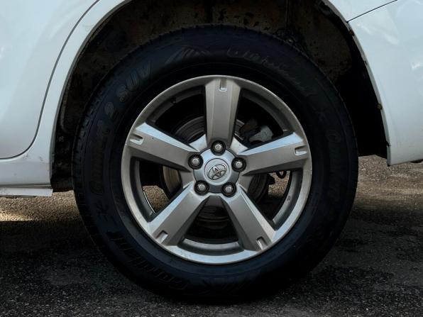 Toyota RAV4 III (XA30) Рестайлинг с пробегом 2012 года, цена 977 600 рублей, 356257 км, внедорожник, Автокод Объявления