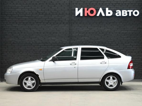 Lada (ВАЗ) Priora I с пробегом 2010 года, цена 300 000 рублей, 133023 км, хэтчбек, Автокод Объявления
