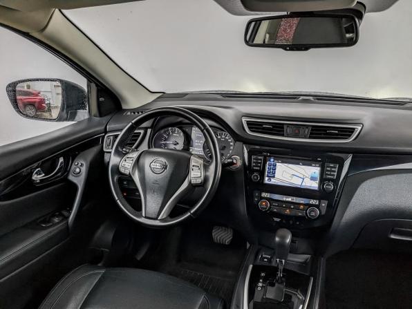 Nissan Qashqai II с пробегом 2017 года, цена 1 750 000 рублей, 102817 км, внедорожник, Автокод Объявления