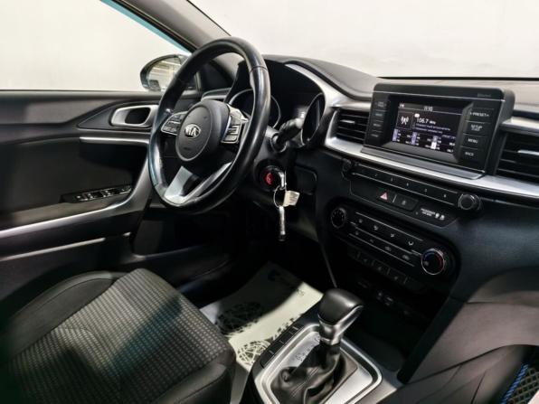 Kia Ceed III с пробегом 2018 года, цена 1 555 000 рублей, 168684 км, хэтчбек, Автокод Объявления