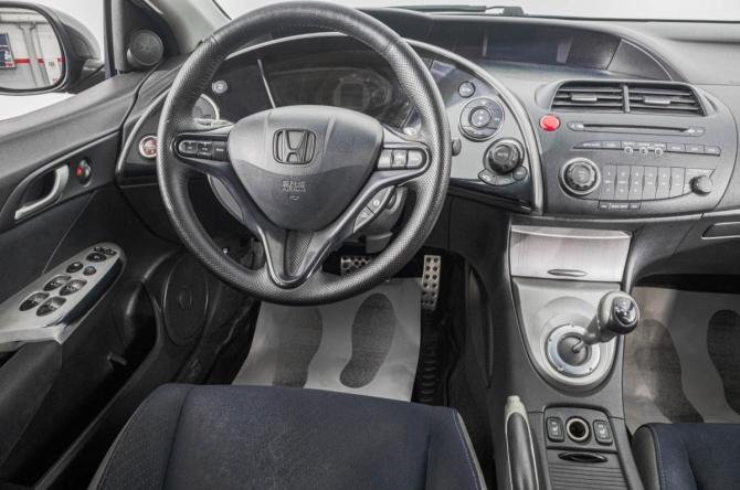 Honda Civic VIII с пробегом 2008 года, цена 839 000 рублей, 320000 км, хэтчбек, Автокод Объявления