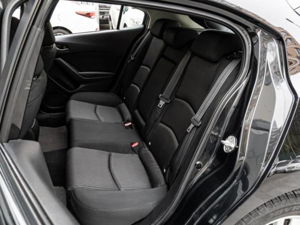 Mazda 3 III (BM) с пробегом 2014 года, цена 1 120 000 рублей, 119546 км, хэтчбек, Автокод Объявления
