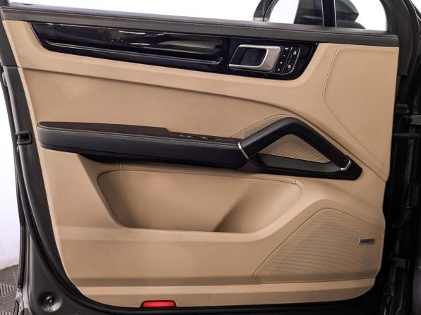 Porsche Cayenne III с пробегом 2021 года, цена 7 050 000 рублей, 133927 км, внедорожник, Автокод Объявления