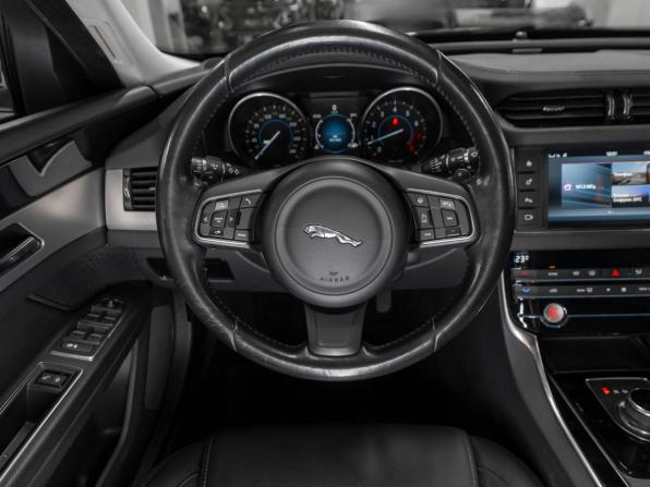 Jaguar XF II с пробегом 2016 года, цена 1 910 000 рублей, 107441 км, седан, Автокод Объявления