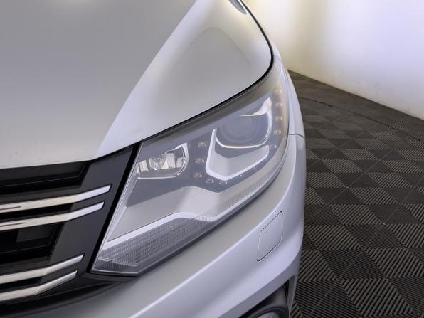 Volkswagen Tiguan I Рестайлинг с пробегом 2012 года, цена 1 390 000 рублей, 141671 км, внедорожник, Автокод Объявления