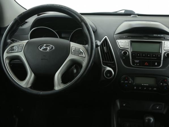 Hyundai ix35 I с пробегом 2013 года, цена 965 000 рублей, 185900 км, внедорожник, Автокод Объявления