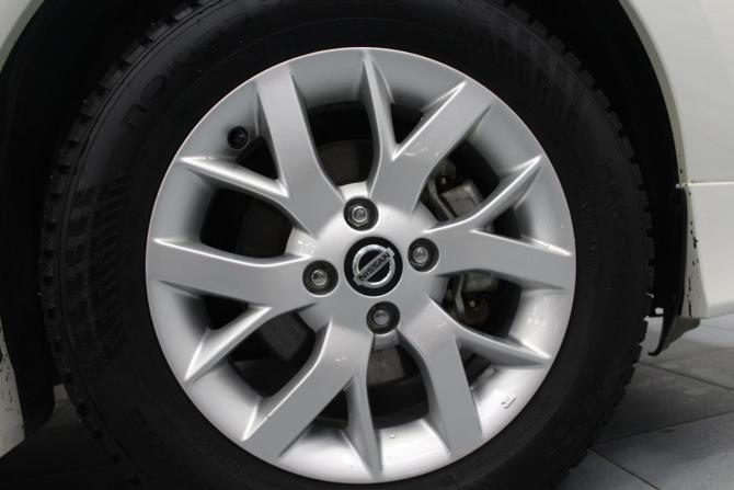 Nissan Note II Рестайлинг с пробегом 2019 года, цена 1 300 000 рублей, 57800 км, хэтчбек, Автокод Объявления