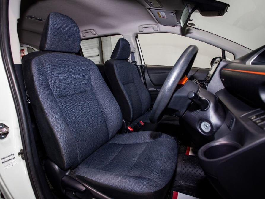 Toyota Sienta II Чита  - изображение 7