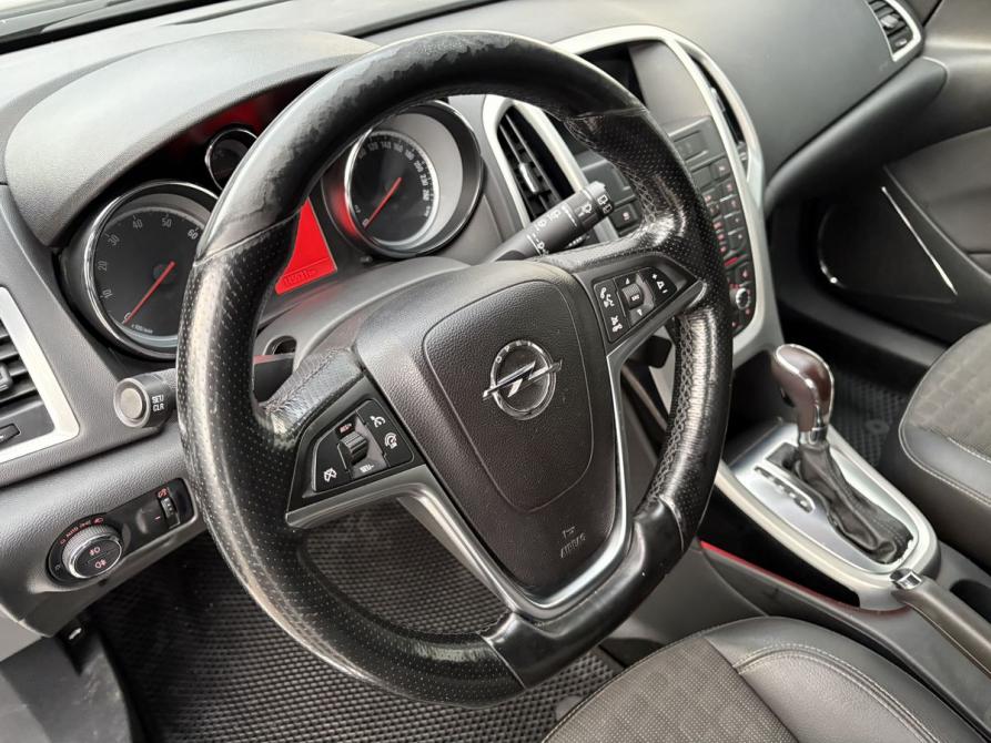 Opel Astra J Рестайлинг Москва  - изображение 13
