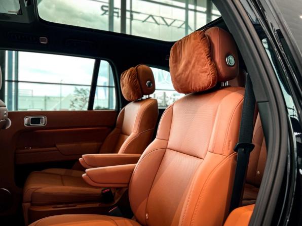 Li Auto (Lixiang) L9 I Рестайлинг с пробегом 2025 года, цена 9 100 000 рублей, 5 км, внедорожник, Автокод Объявления