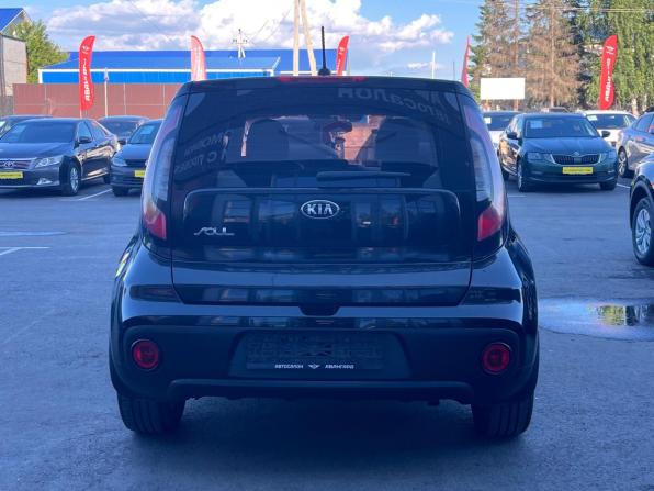 Kia Soul II Рестайлинг с пробегом 2018 года, цена 1 530 000 рублей, 117910 км, хэтчбек, Автокод Объявления
