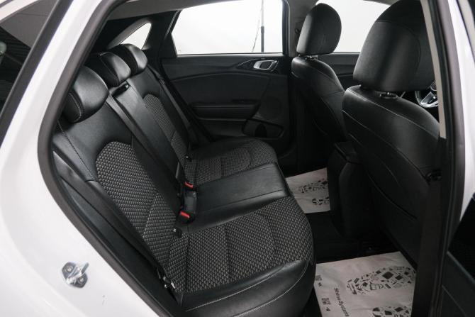 Kia Ceed III Рестайлинг с пробегом 2022 года, цена 2 249 000 рублей, 43100 км, хэтчбек, Автокод Объявления