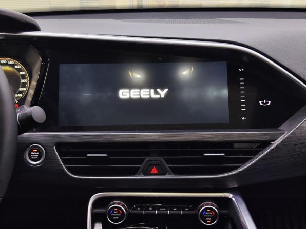 Geely Tugella I Рестайлинг с пробегом 2023 года, цена 2 940 000 рублей, 61767 км, внедорожник, Автокод Объявления