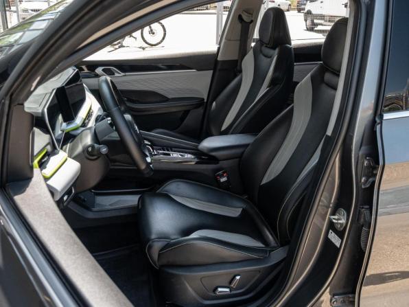 Geely Coolray I Рестайлинг с пробегом 2023 года, цена 1 900 000 рублей, 35620 км, внедорожник, Автокод Объявления
