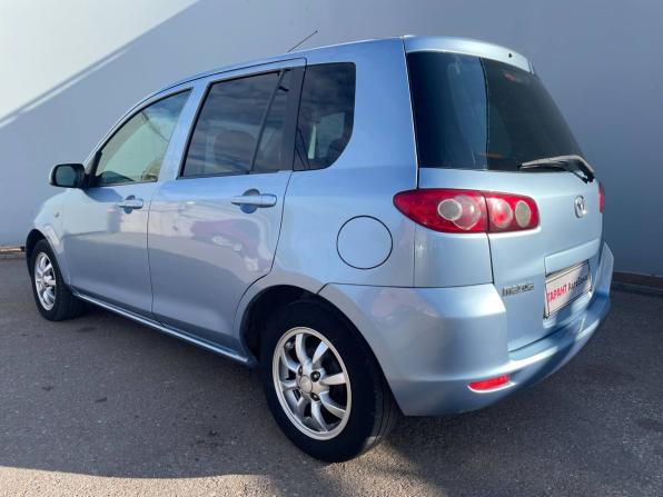 Mazda Demio II (DY) с пробегом 2004 года, цена 430 000 рублей, 300170 км, хэтчбек, Автокод Объявления