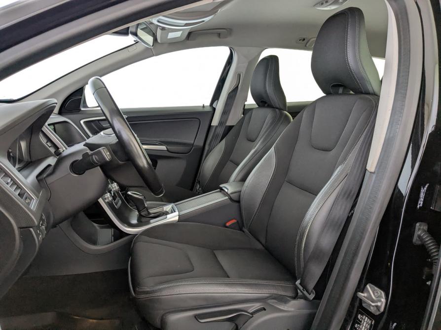 Volvo XC60 I Рестайлинг Москва  - изображение 18