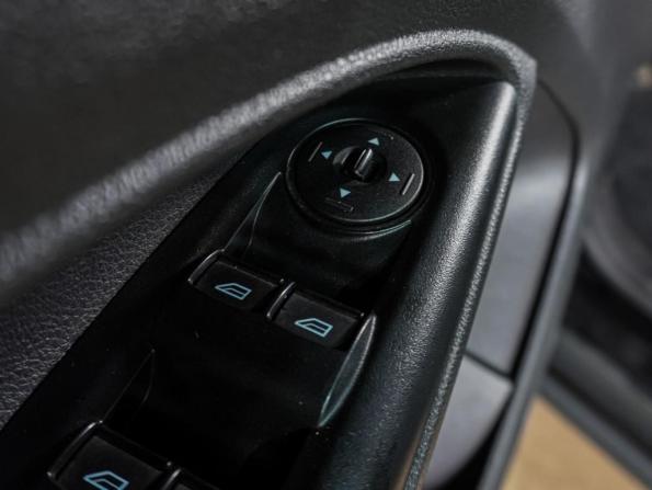 Ford Tourneo Connect II с пробегом 2017 года, цена 1 729 000 рублей, 167647 км, компактвэн, Автокод Объявления