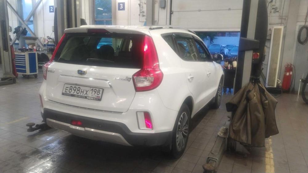 Geely Emgrand X7 I Рестайлинг 2 Санкт-Петербург  - изображение 3
