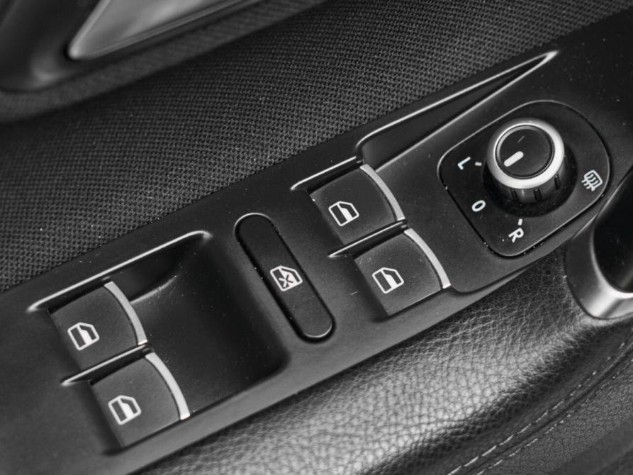 Volkswagen Passat CC I Рестайлинг Екатеринбург  - изображение 21