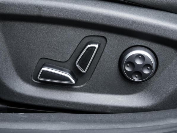 Changan UNI-V I с пробегом 2024 года, цена 2 520 000 рублей, 20746 км, лифтбек, Автокод Объявления