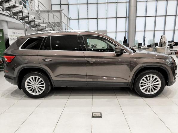Skoda Kodiaq I с пробегом 2018 года, цена 2 800 000 рублей, 234736 км, внедорожник, Автокод Объявления
