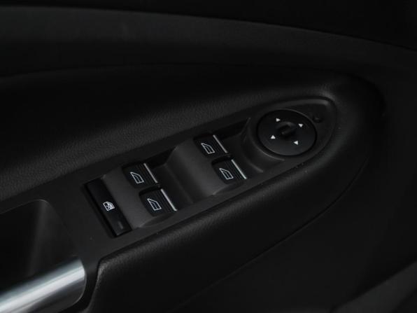Ford Kuga II Рестайлинг с пробегом 2017 года, цена 1 524 444 рубля, 154804 км, внедорожник, Автокод Объявления