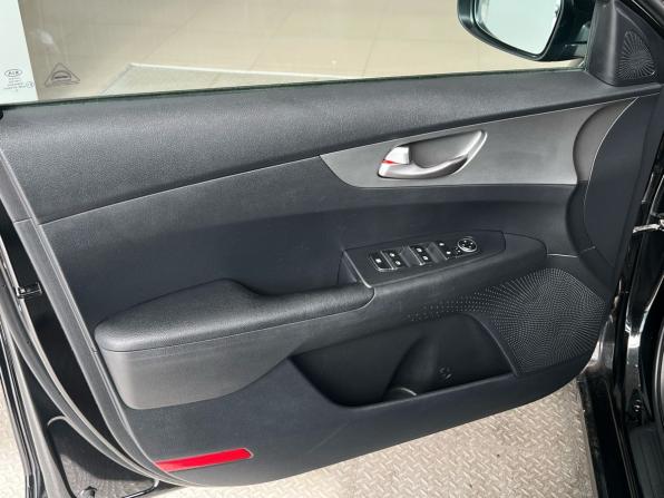 Kia Cerato IV с пробегом 2021 года, цена 1 830 000 рублей, 84250 км, седан, Автокод Объявления