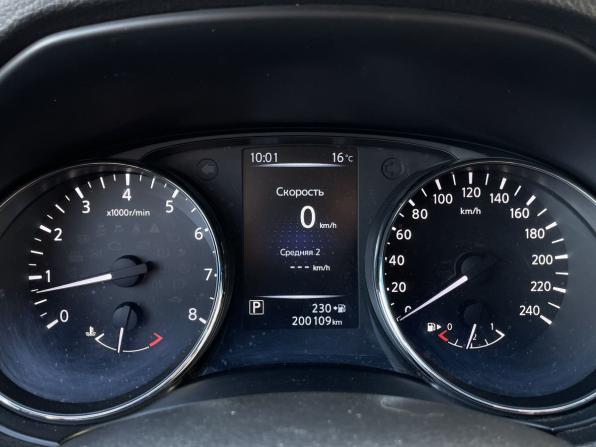 Nissan Qashqai II с пробегом 2016 года, цена 1 249 000 рублей, 200110 км, внедорожник, Автокод Объявления