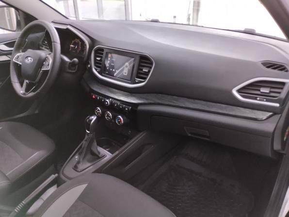 Lada (ВАЗ) Vesta I Рестайлинг (NG) с пробегом 2026 года, цена 1 580 000 рублей, 2350 км, седан, Автокод Объявления