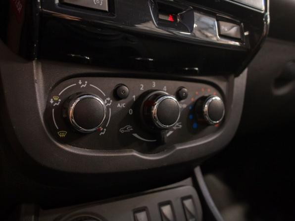 Renault Duster I Рестайлинг с пробегом 2015 года, цена 1 395 000 рублей, 171036 км, внедорожник, Автокод Объявления