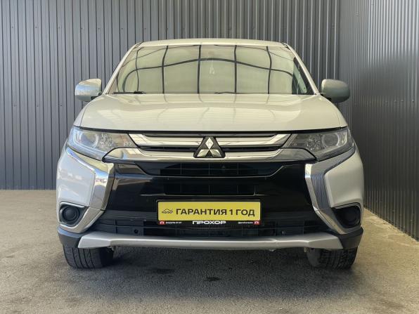 Mitsubishi Outlander III Рестайлинг 2 с пробегом 2015 года, цена 1 547 000 рублей, 179212 км, внедорожник, Автокод Объявления