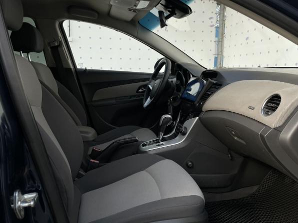 Chevrolet Cruze I с пробегом 2010 года, цена 695 000 рублей, 197560 км, седан, Автокод Объявления