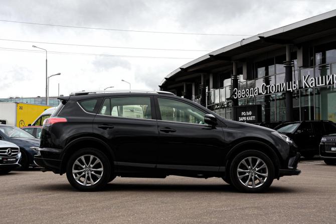 Toyota RAV4 IV (XA40) Рестайлинг с пробегом 2015 года, цена 2 499 000 рублей, 117481 км, внедорожник, Автокод Объявления