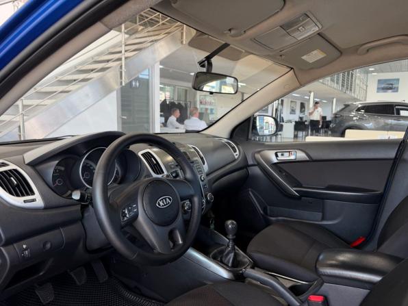Kia Cerato II с пробегом 2011 года, цена 679 900 рублей, 203000 км, седан, Автокод Объявления